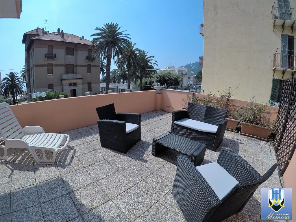 Hotel Mimosa Spotorno Exterior photo